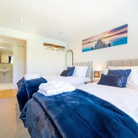 Apartment Pass The Keys Stunning 2 Bed Apartment, Fistral Beach, Newquay Newquay (Cornwall)