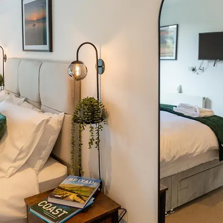 Apartment Pass The Keys Stunning 2 Bed Apartment, Fistral Beach, Newquay Newquay (Cornwall)